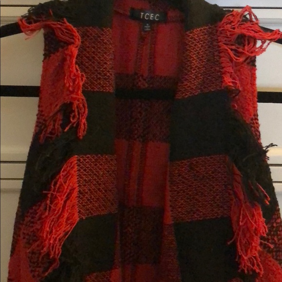 Buffalo plaid vest - Picture 2 of 4